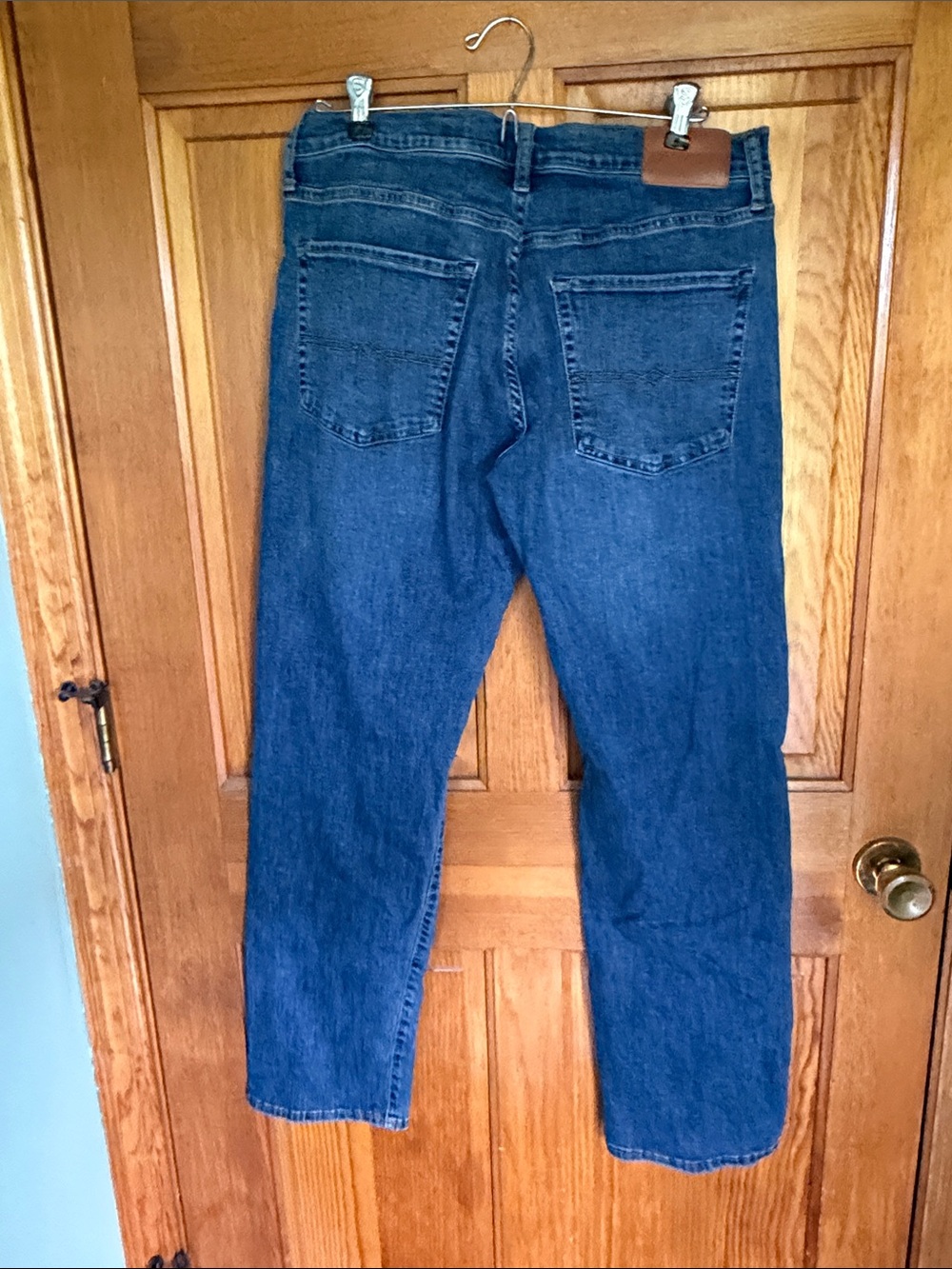 Lucky Brand Men's Indigo Relaxed Jeans - Picture 3 of 4